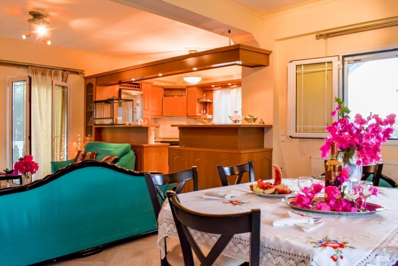 Vicky'S Village Private House Fiolitis Ngoại thất bức ảnh